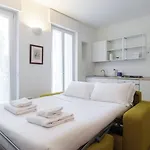 Italianway Easy - Caterina Da Forli 6 아파트 밀라노
