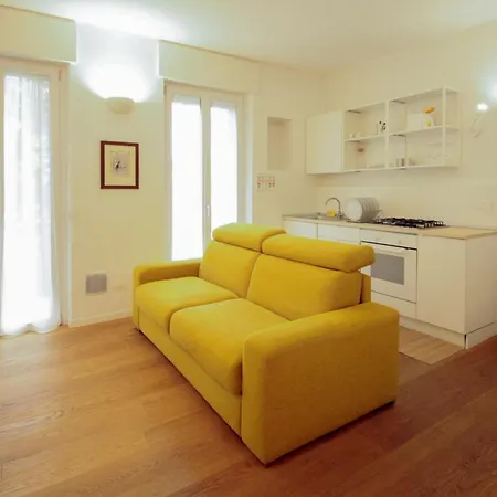 Italianway Easy - Caterina Da Forli 6 Apartment