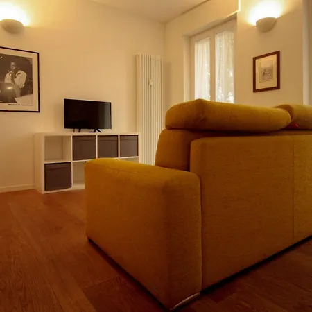 Italianway Easy - Caterina Da Forli 6 Apartment Mailand