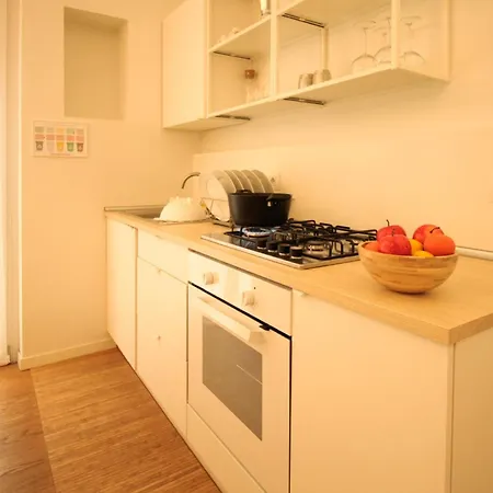 Italianway Easy - Caterina Da Forli 6 Apartment