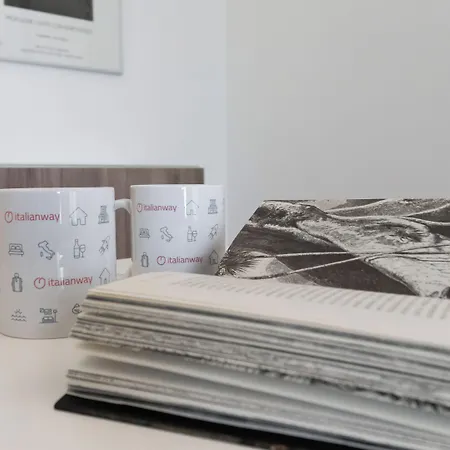 Apartment Italianway Easy - Caterina Da Forli 6 *