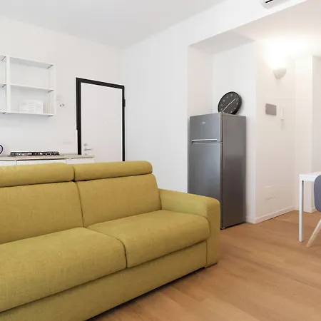 Italianway Easy - Caterina Da Forli 6 Apartment *