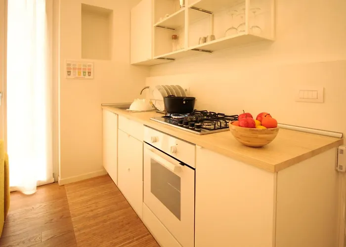 Italianway Easy - Caterina Da Forli 6 Apartment